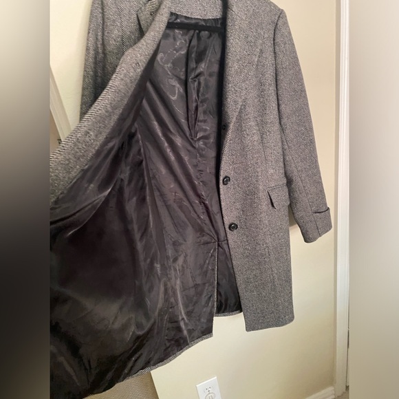 Like New Lauren Ralph Lauren Tweed Coat - Picture 4 of 4